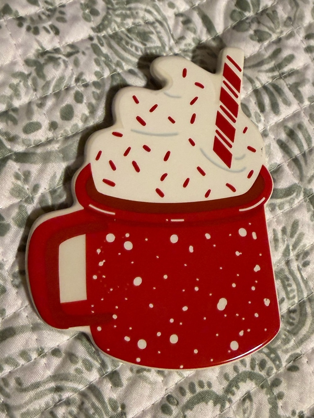 Coton Colors Happy Everything mini Hot Cocoa Attachment